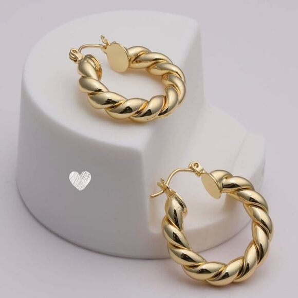 Jewelry - NEW 14K Gold Plated Chunky Gold Hoop Earrings for Women